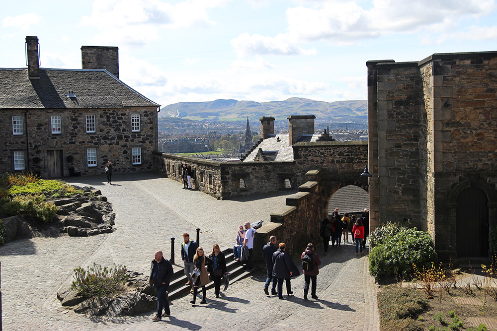 edinburgh-castle5