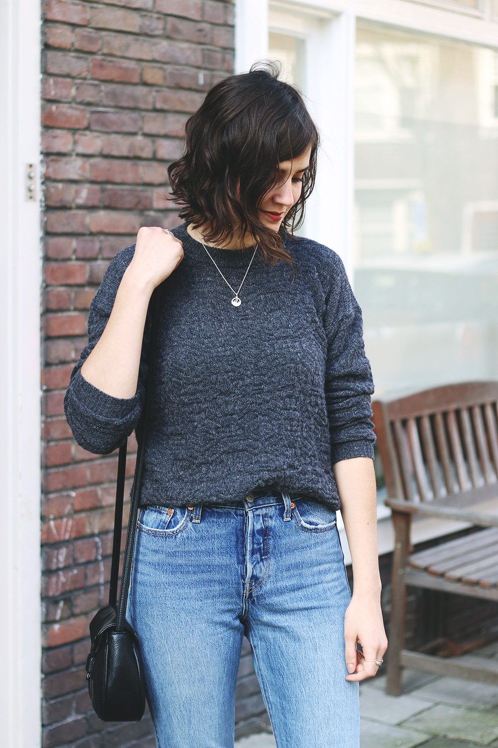 look-momjeans-pull4