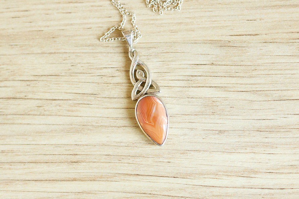 agate-ecossaise-pendentif