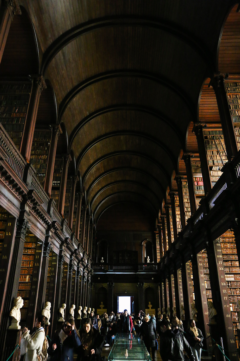 dublin-trinitycollege-bibliotheque2