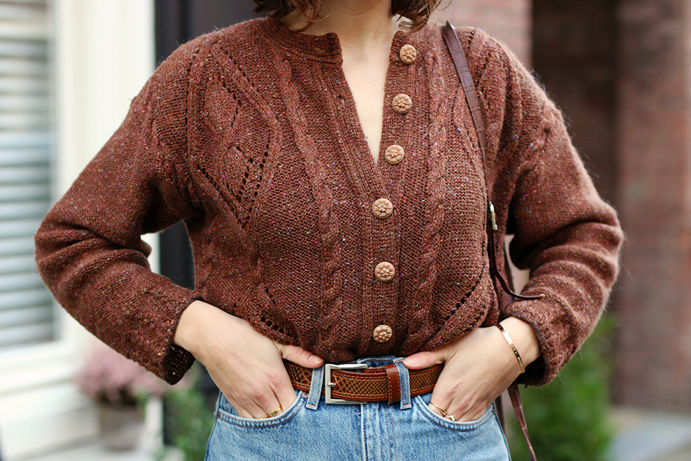 look-mom-jeans-cardigan-vintage6